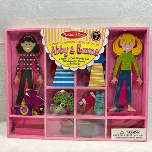 Melissa & Doug Abby & Emma Deluxe Magnetic Dress-Up Set - New!